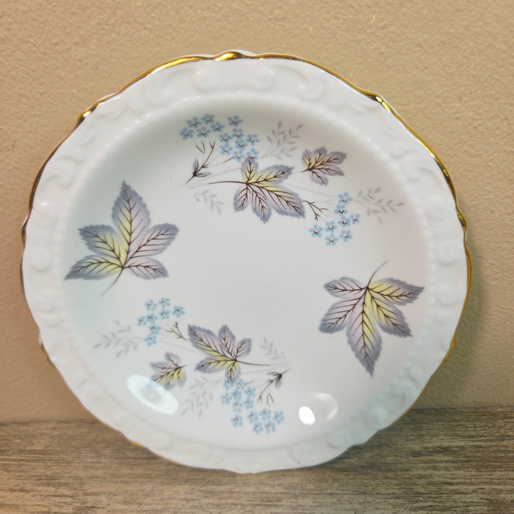 Paragon Enchantment Nut Dish Butter Pat Fine Bone China England Gold Trim Vtg‎